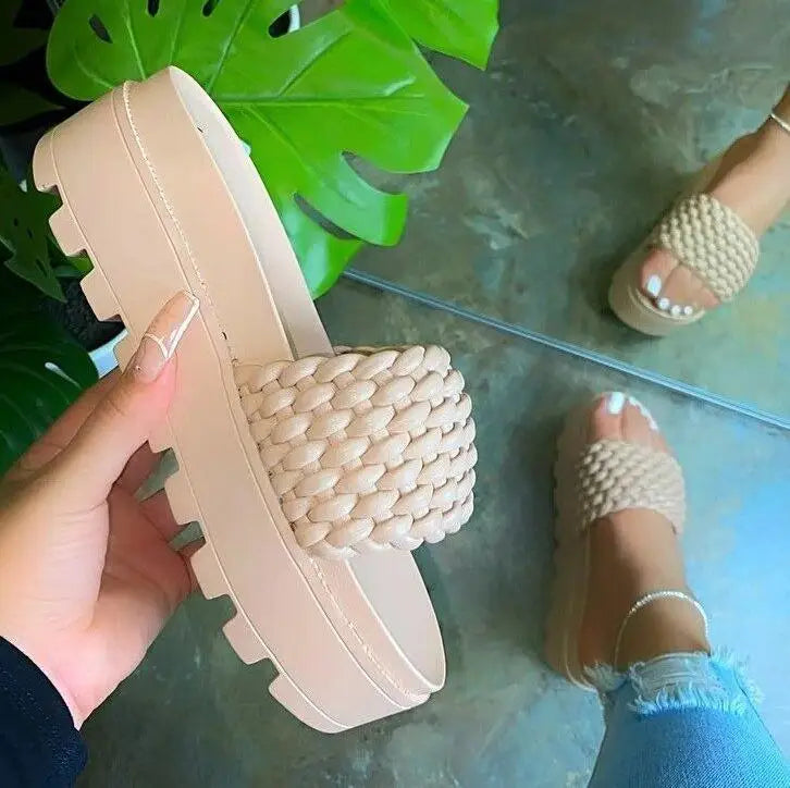 luxury new women flip flop high-heeled sponge cake sole rubber super thick-soled slippers woven pattern female sandals