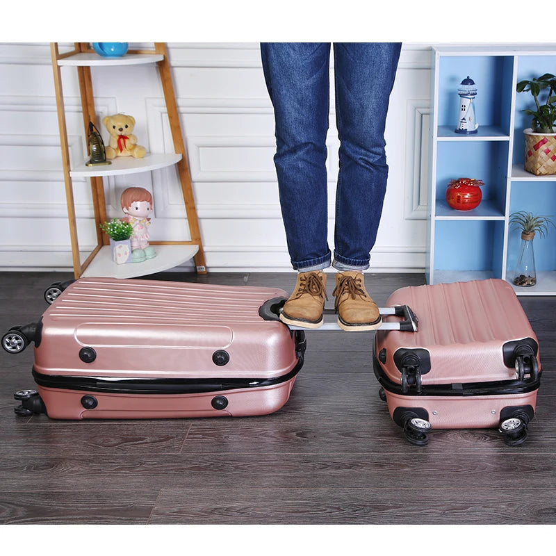 14/20" Travel Luggage