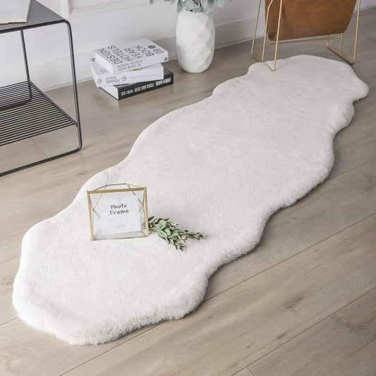 Rug: Irregular Fur Rug For Bed Room Hairy Children's Carpets Bedroom Furry Floor Mats Bedside kids Off White Ornaments Rugs korea